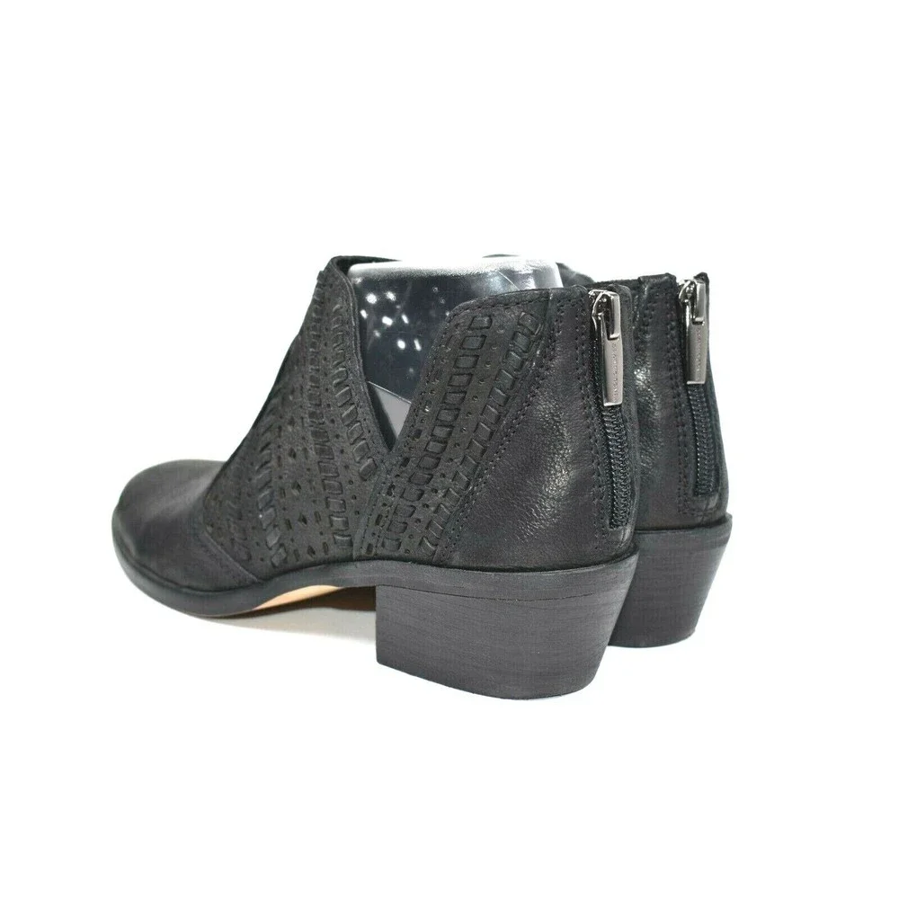 Vince Camuto vince camuto
